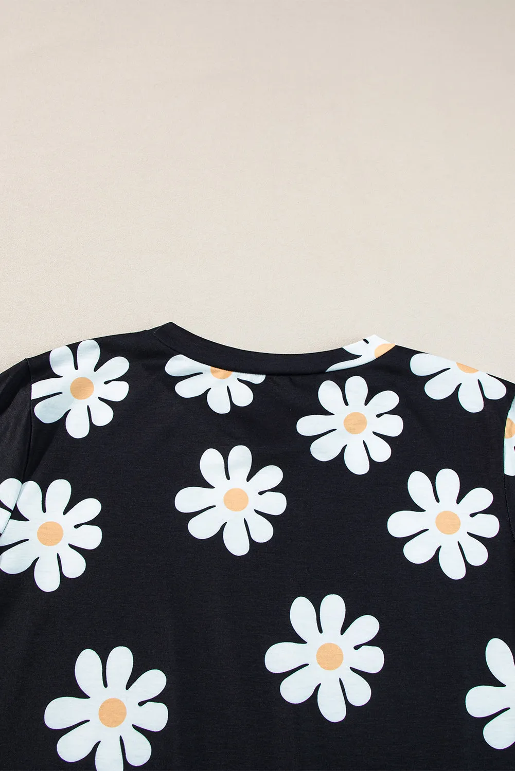 Black Daisy Printed Crewneck T Shirt