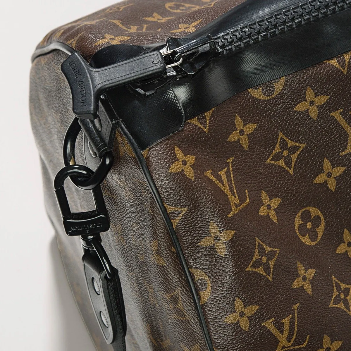 Louis Vuitton Waterproof Keepall 55 Bandoulière