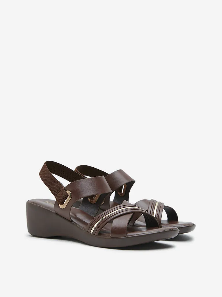 LUNA BLU Dark Brown Criss-Cross Straps Sandals