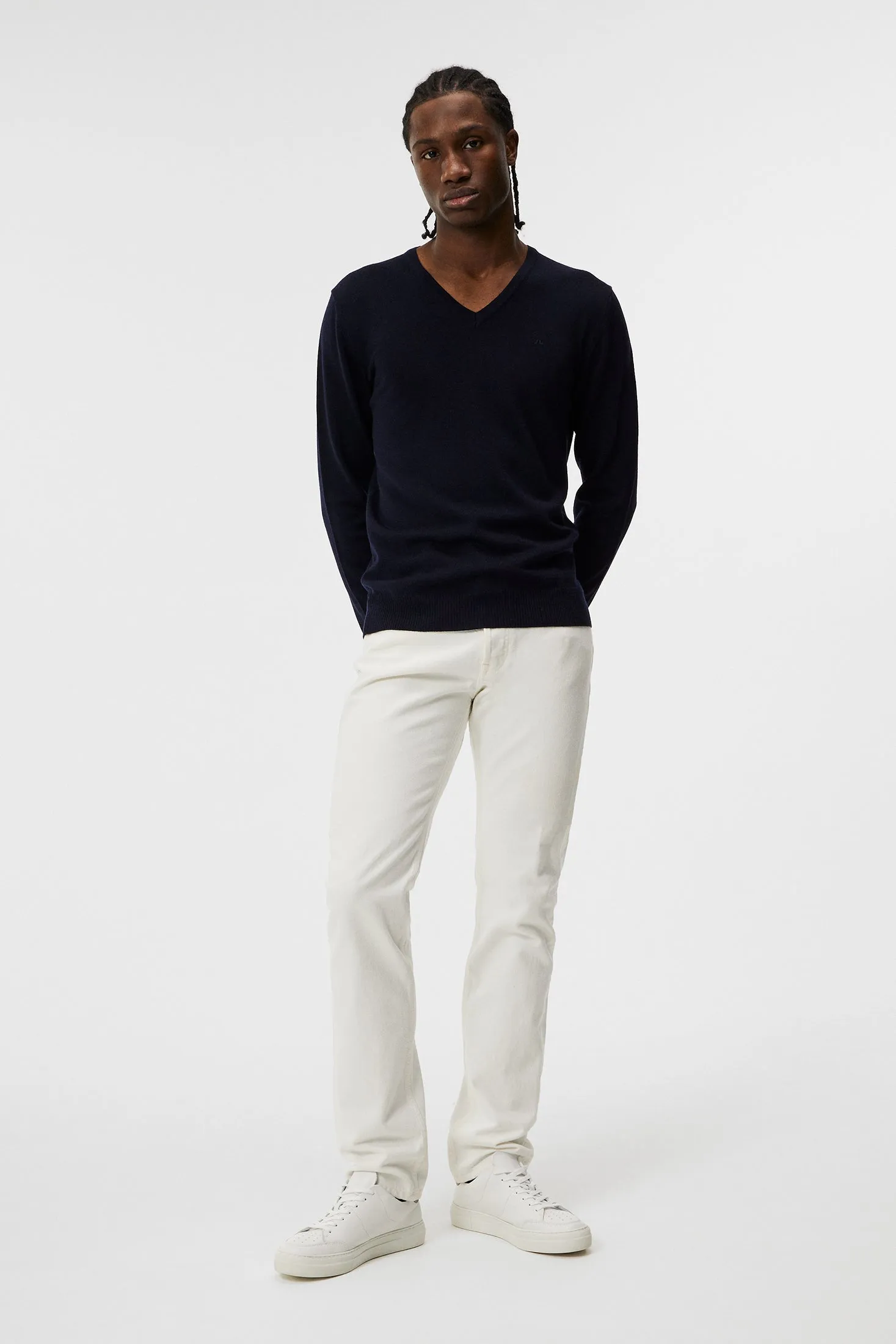 Lymann Merino V-neck Sweater / Navy