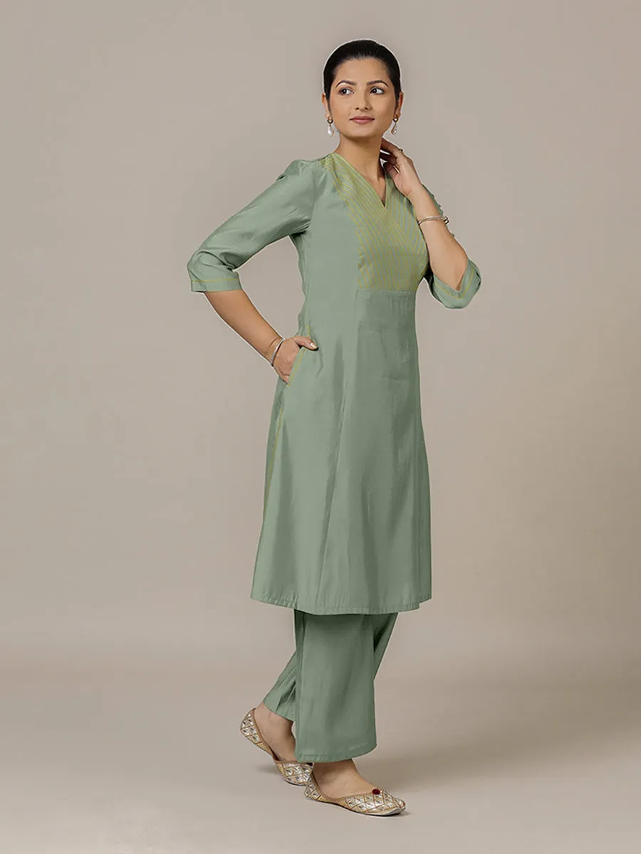 Piya x Rozaana | A Line Kurta in Mint Green with Thread Work | Coords or Only Kurta