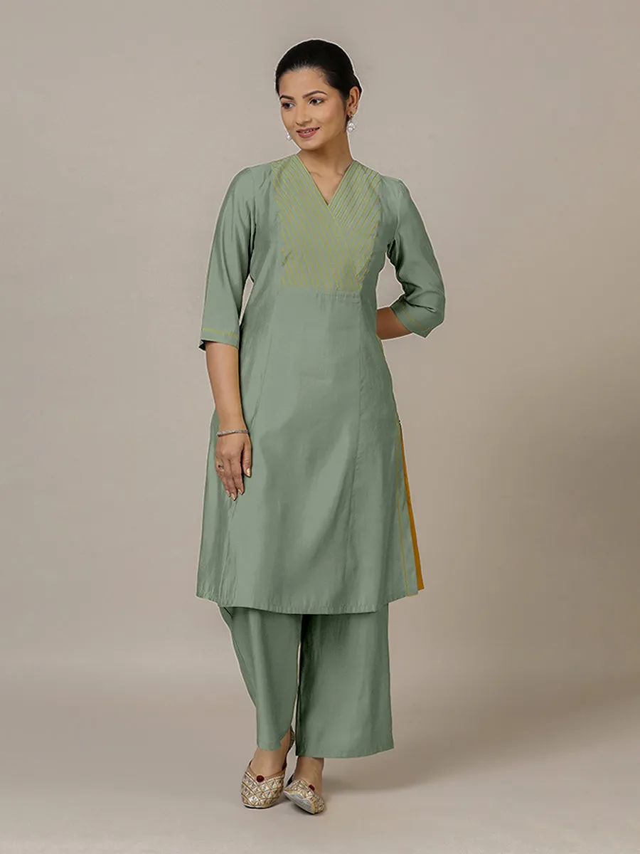 Piya x Rozaana | A Line Kurta in Mint Green with Thread Work | Coords or Only Kurta