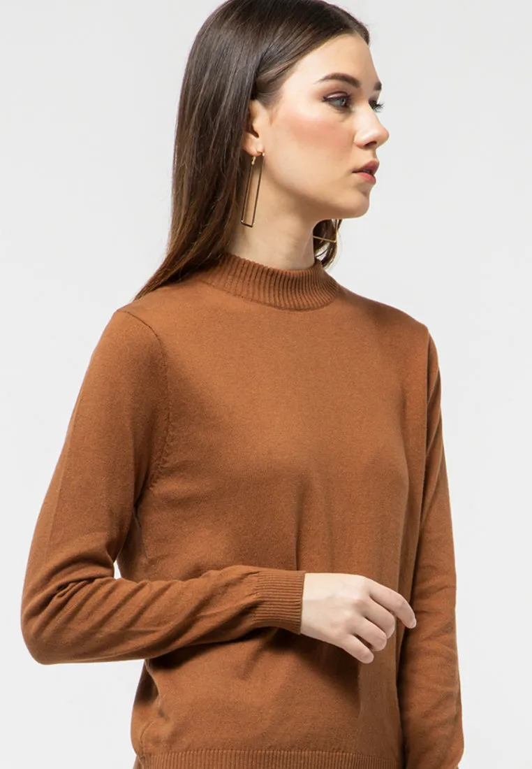 Round Neck Top Sweater