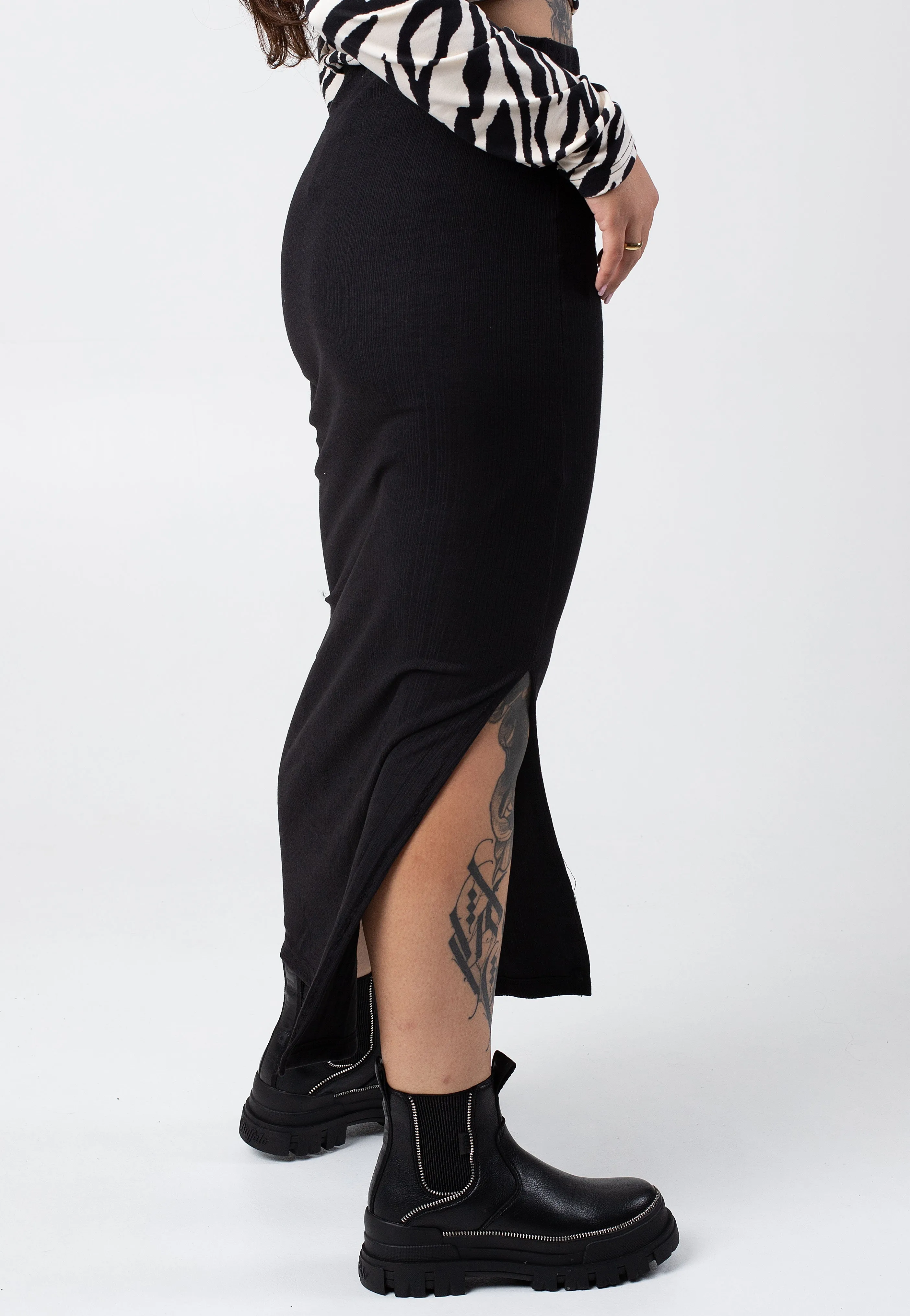 Urban Classics - Ladies Rib High Slit Black - Skirt